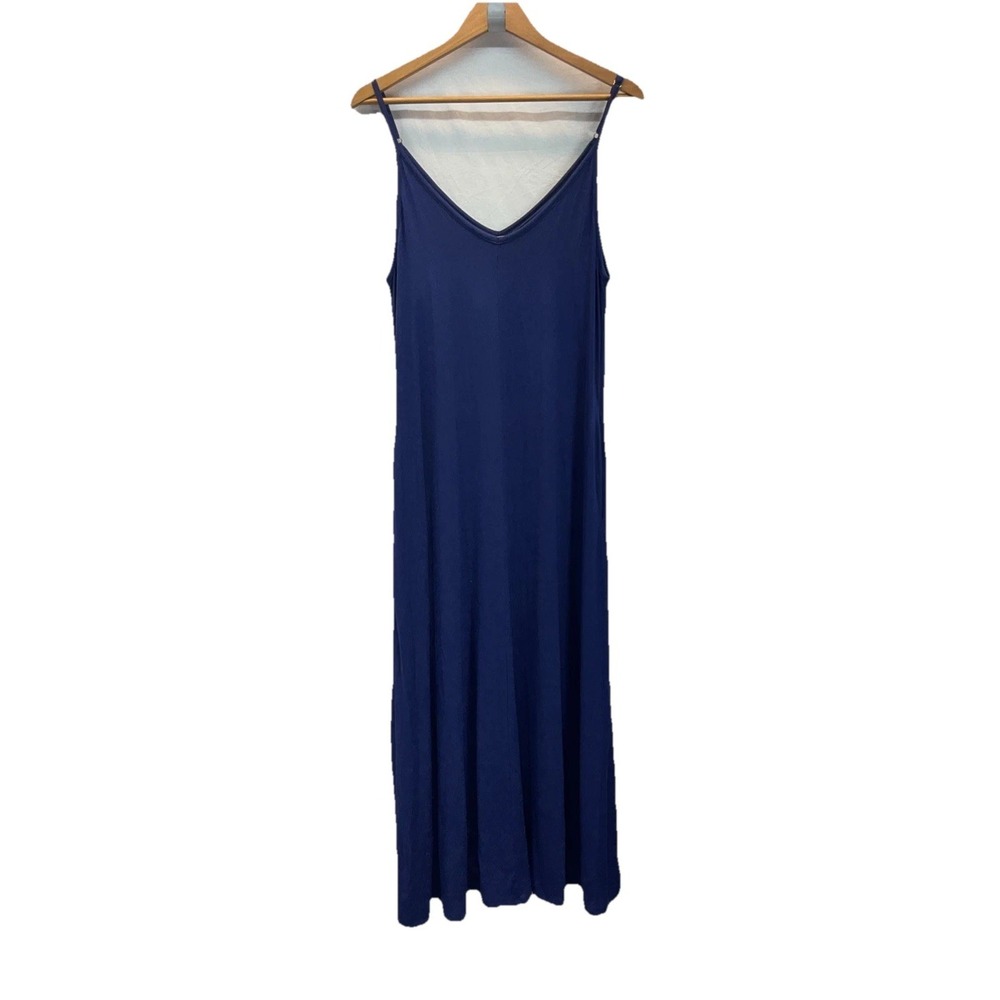 Skivys Femme Navy Blue Sleeveless Maxi Modal Built In Bra Size LG